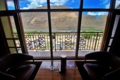 580024_4d17624fa214490c977a91eb78382de0mv2