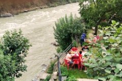 580024_33f93c047c984a09b500962c4ac21d8dmv2